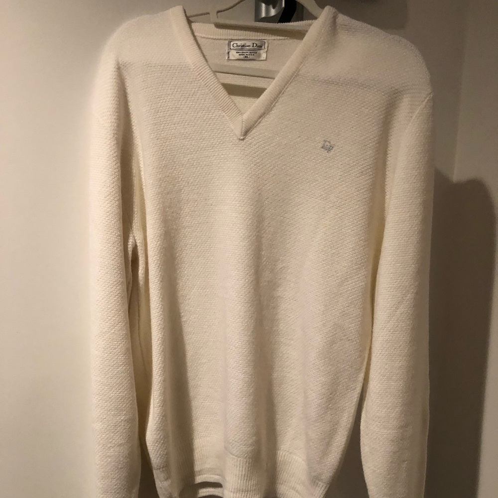 V neck Sweater